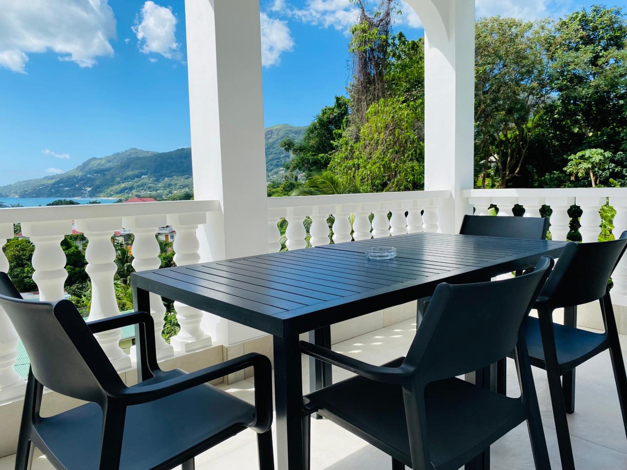 Oceanic View Apartments Beau Vallon  Dış mekan fotoğraf
