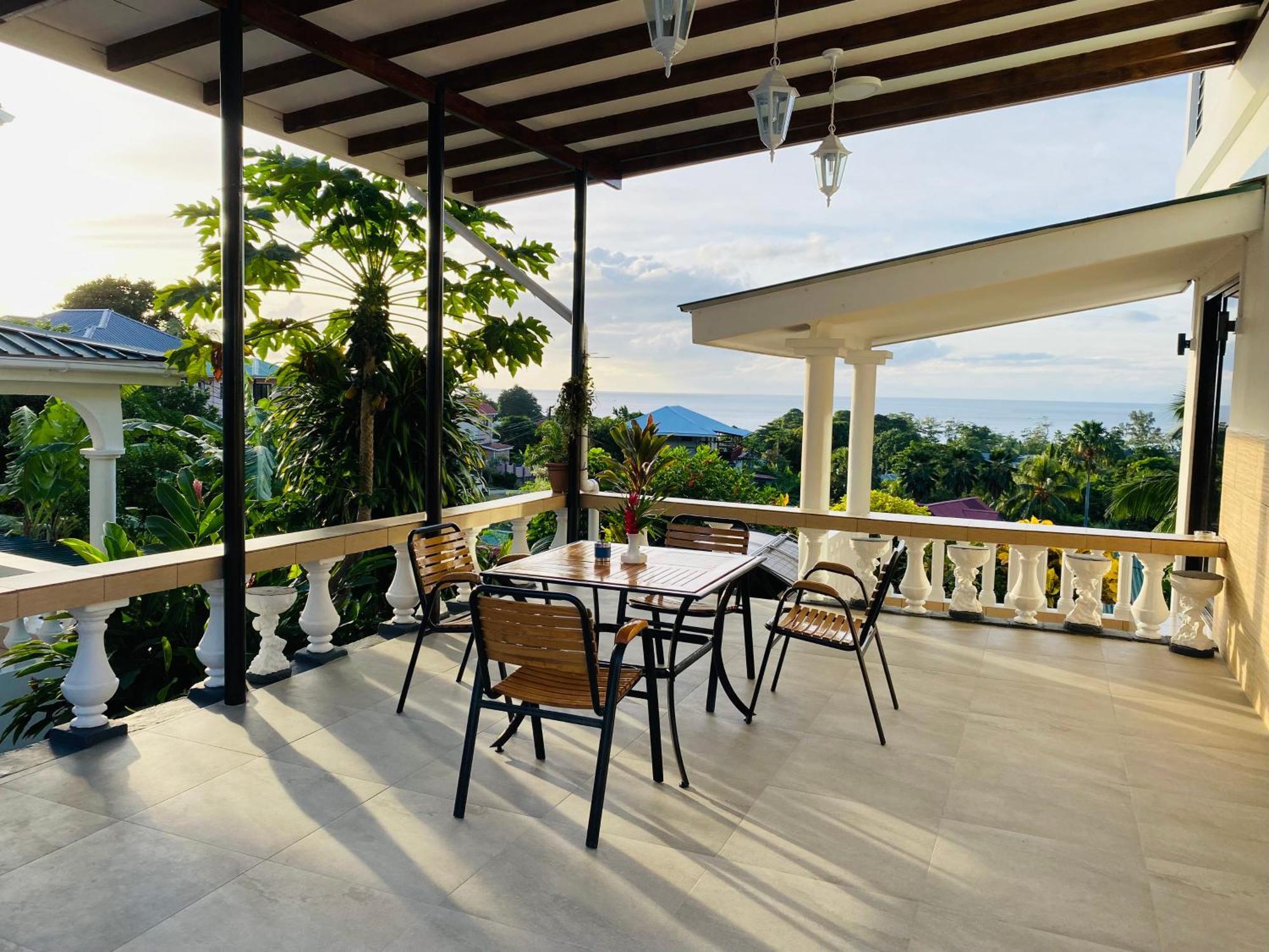 Oceanic View Apartments Beau Vallon  Dış mekan fotoğraf
