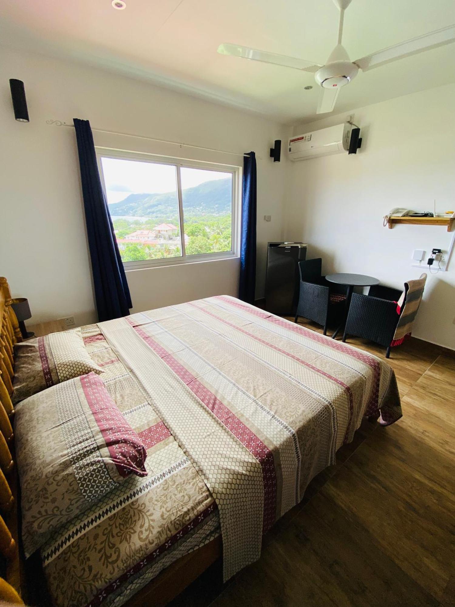 Oceanic View Apartments Beau Vallon  Dış mekan fotoğraf