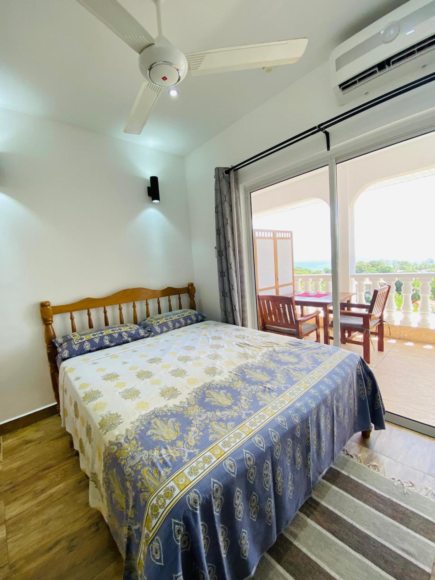Oceanic View Apartments Beau Vallon  Dış mekan fotoğraf