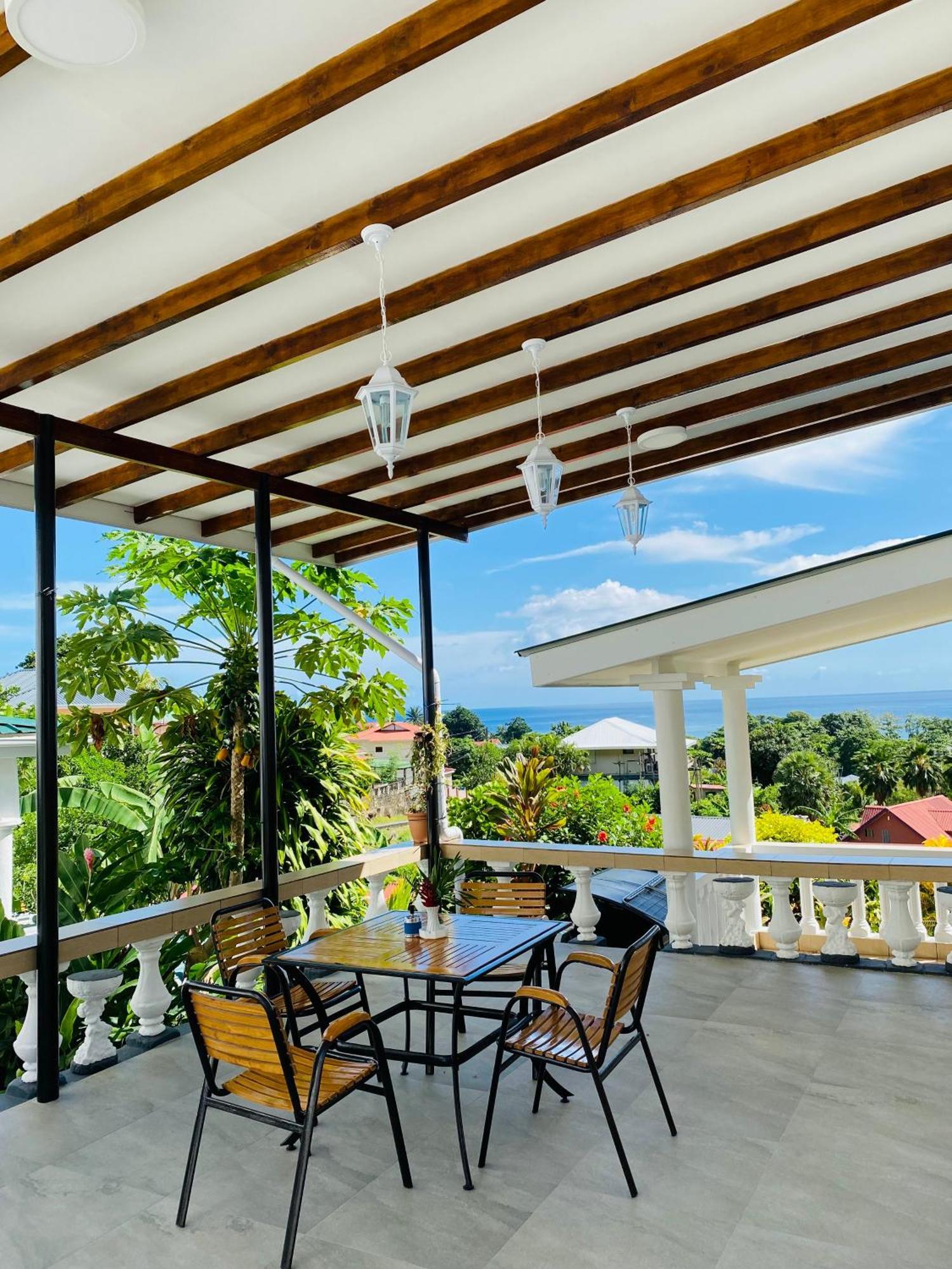 Oceanic View Apartments Beau Vallon  Dış mekan fotoğraf