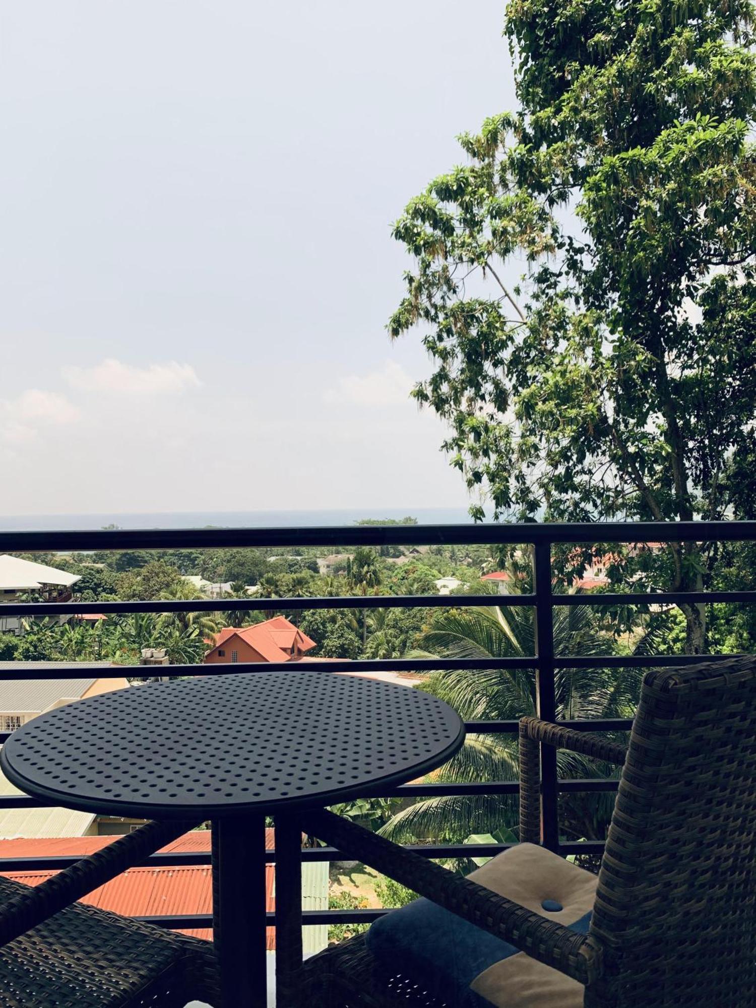 Oceanic View Apartments Beau Vallon  Dış mekan fotoğraf